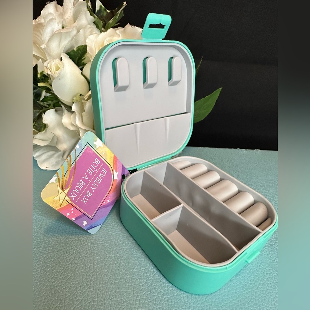 Travel Jewelry Organizer Box